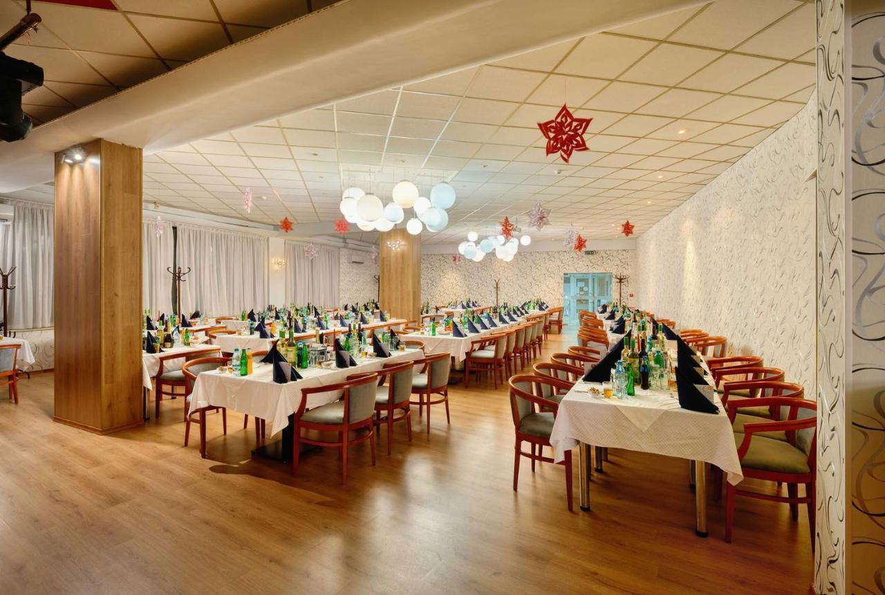 Augusta Spa Hotel Hisarya Bagian luar foto