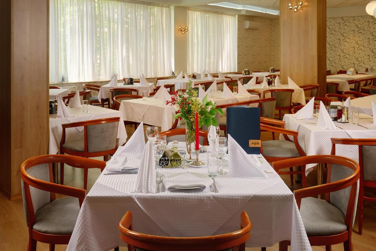 Augusta Spa Hotel Hisarya Bagian luar foto