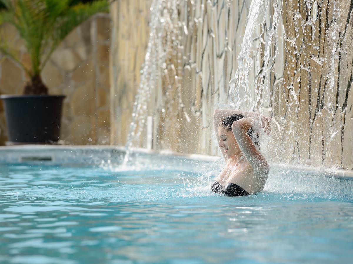 Augusta Spa Hotel Hisarya Bagian luar foto